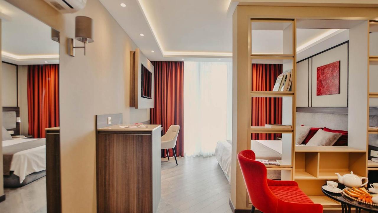 Sunrise Apart-Hotel Батуми Экстерьер фото